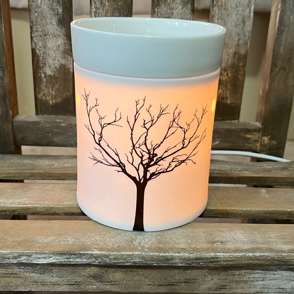 Scentsy Warmer Tilia Tree #1 - Picture 1 of 7